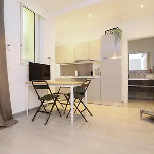 centro-residenze-domus-sofiae.hotelitalianriviera.com/